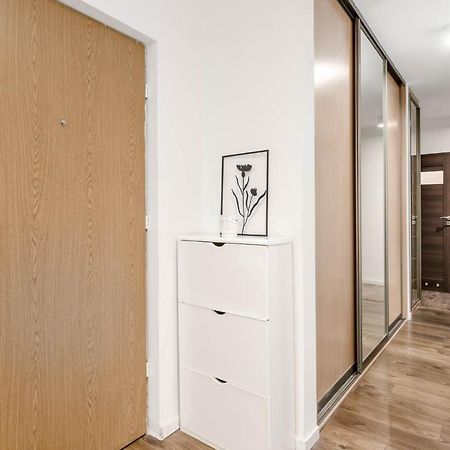 ורשה Chill Apartments Fieldorfa מראה חיצוני תמונה